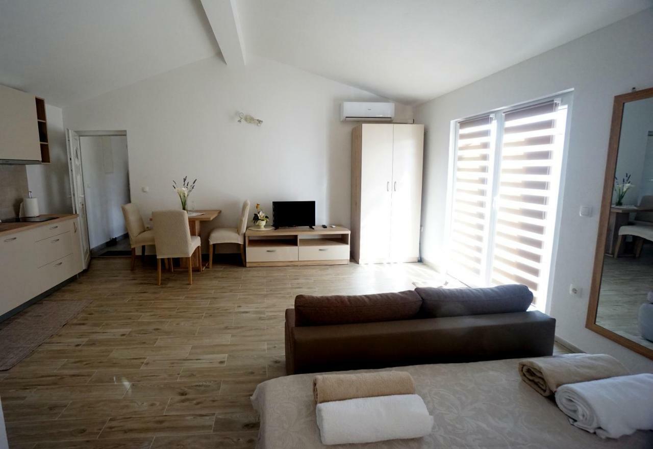 Apartments Sanja Jezera Extérieur photo
