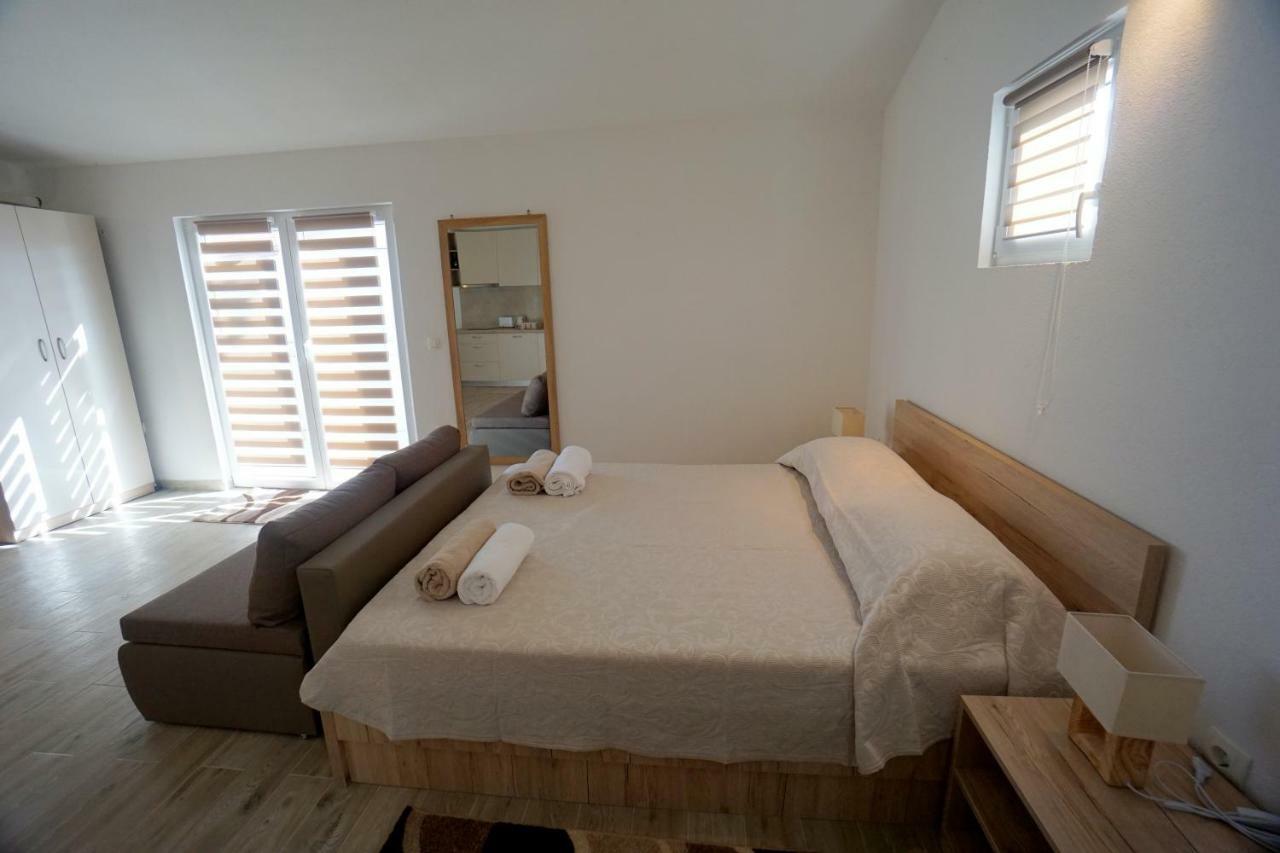 Apartments Sanja Jezera Extérieur photo